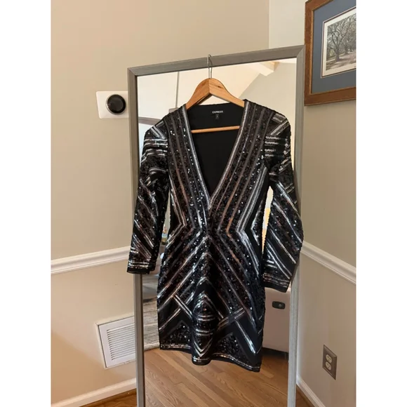 EXPRESS Black Silver Sequin Mini Dress XSP - Picture 7 of 7
